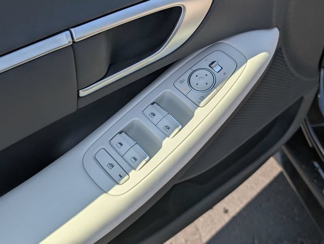 New 2026 Hyundai Sonata SEL FWD image 18