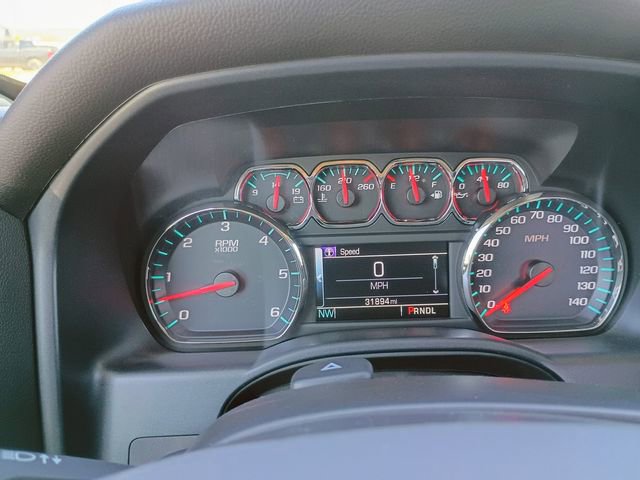 Used 2018 Chevrolet Silverado 1500 LT w/ All Star Edition image 29