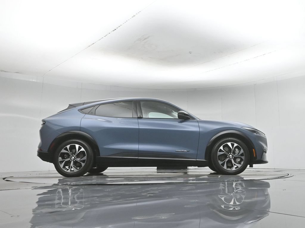 Used 2023 Ford Mustang Mach-E Premium AWD/4WD image 49