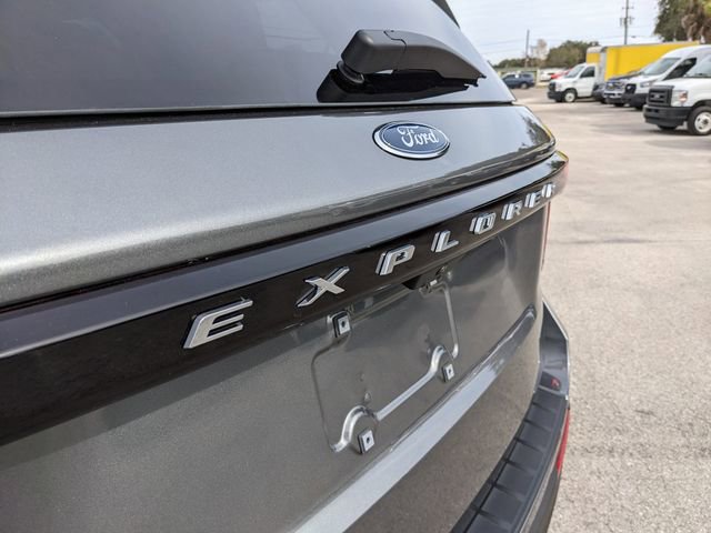 New 2026 Ford Explorer Active image 11