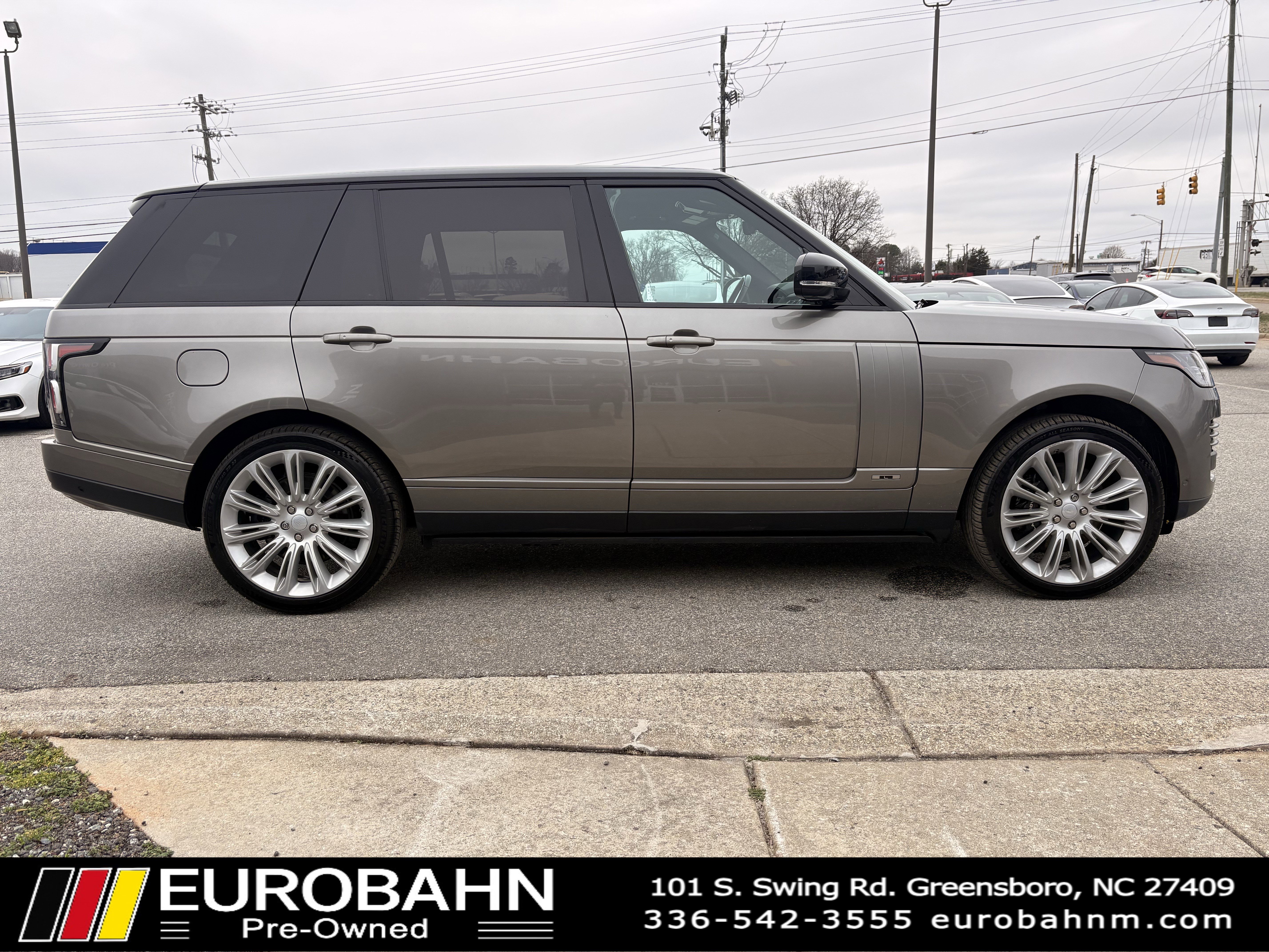 Used 2019 Land Rover Range Rover Long Wheelbase Supercharged image 23