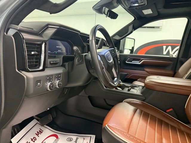 Used 2025 GMC Sierra 2500 Denali Ultimate AWD/4WD image 12