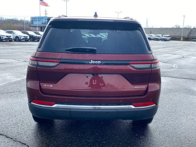 Used 2023 Jeep Grand Cherokee Limited AWD/4WD image 4