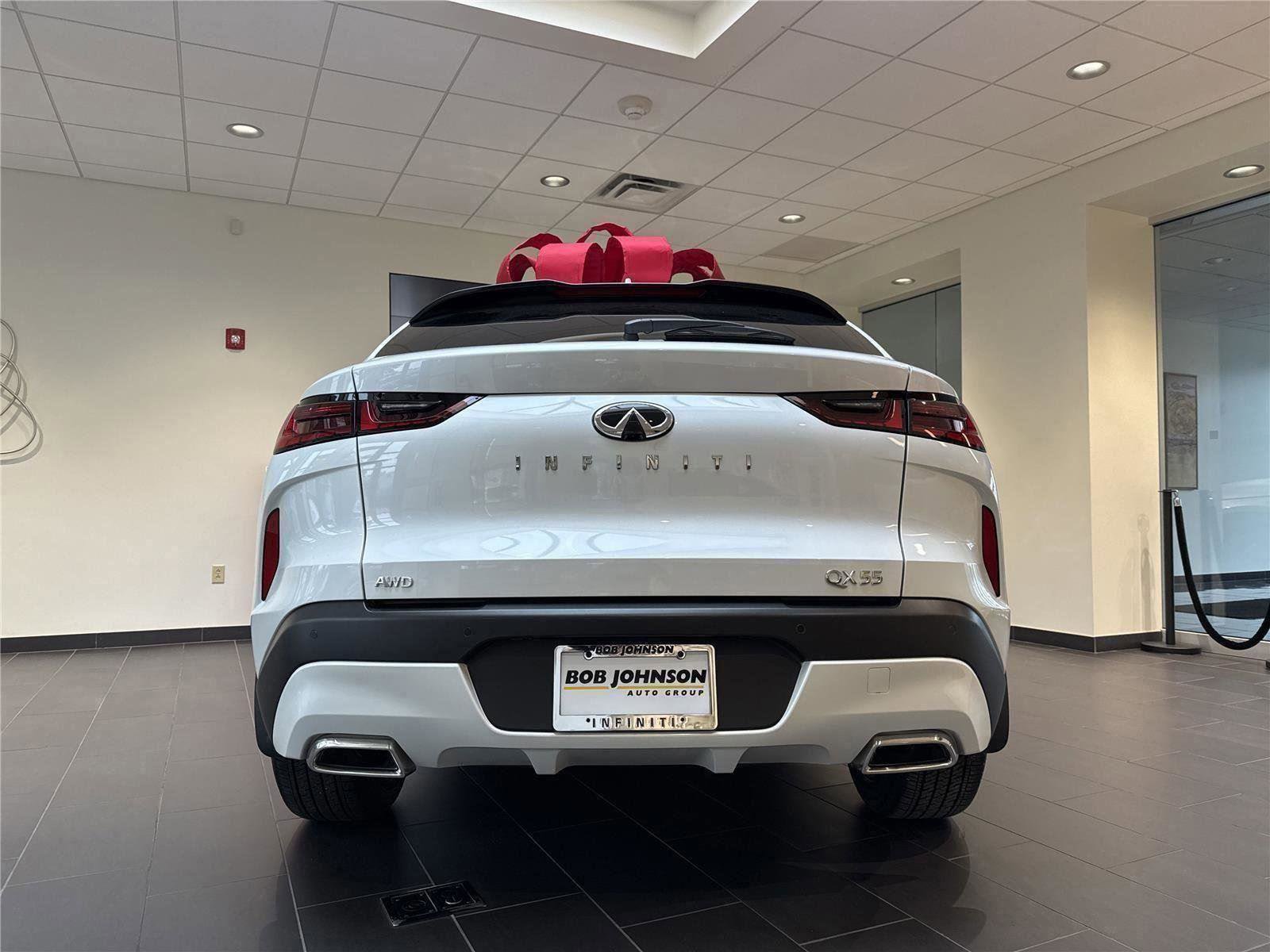 New 2025 INFINITI QX55 Sensory w/ Lighting Package AWD/4WD image 14