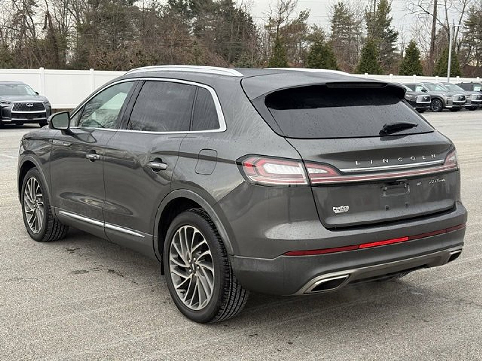 Used 2019 Lincoln Nautilus Reserve w/ Cargo Utility Package image 4