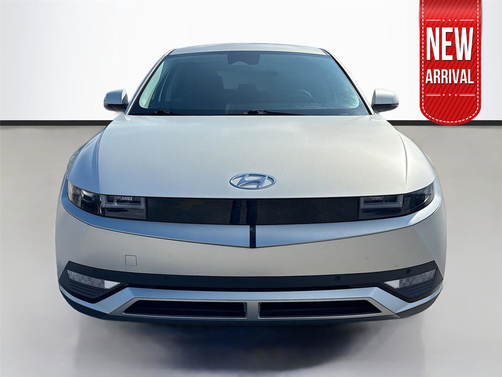 Used 2023 Hyundai Ioniq 5 SEL image 2