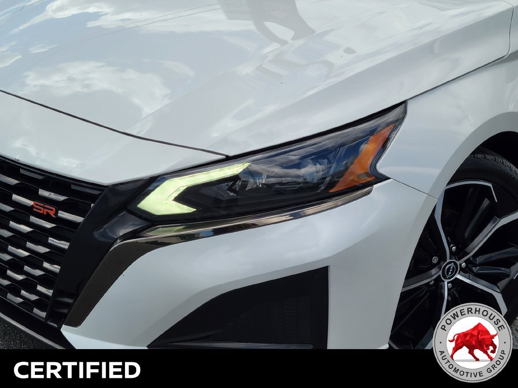 Used 2023 Nissan Altima 2.5 SR FWD image 11