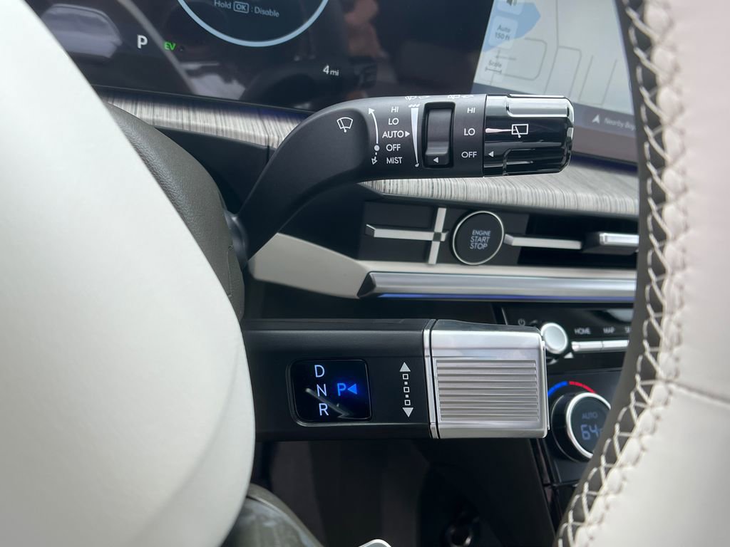 New 2025 Hyundai Santa Fe Calligraphy image 38