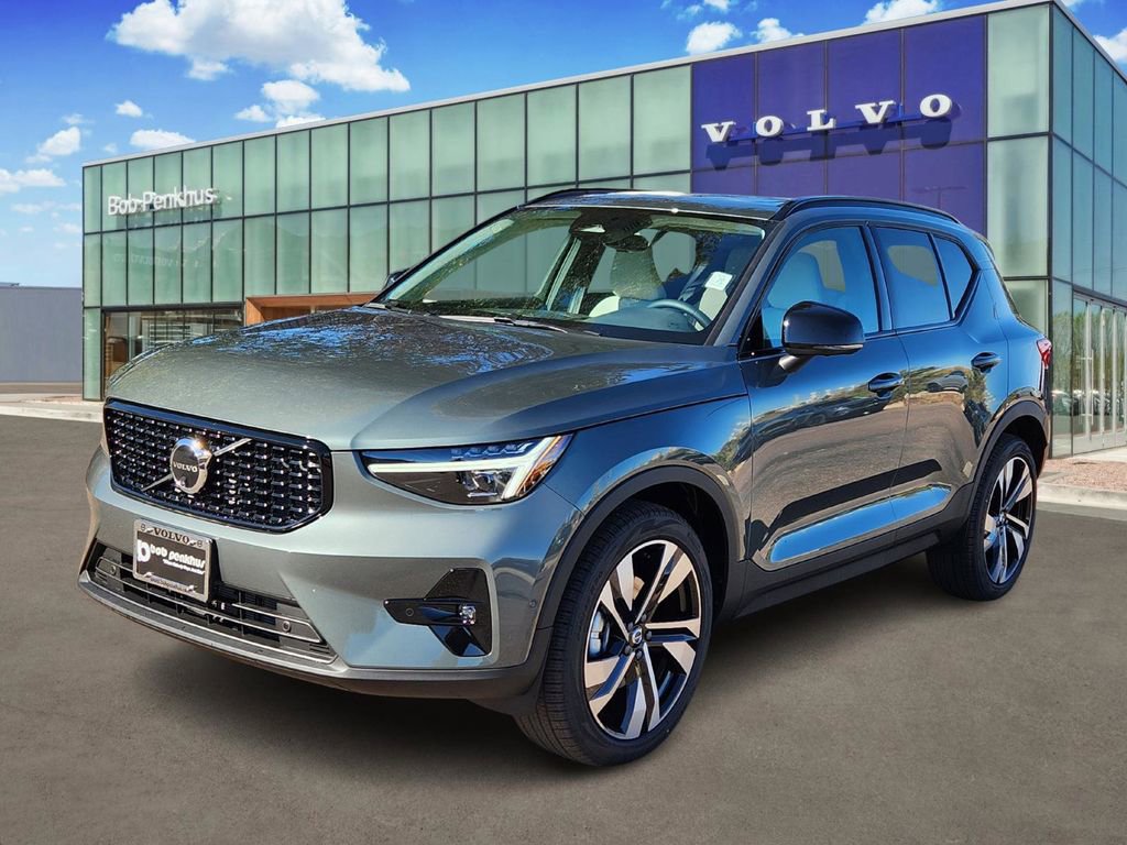 New 2026 Volvo XC40 B5 Ultra w/ Climate Package image 26