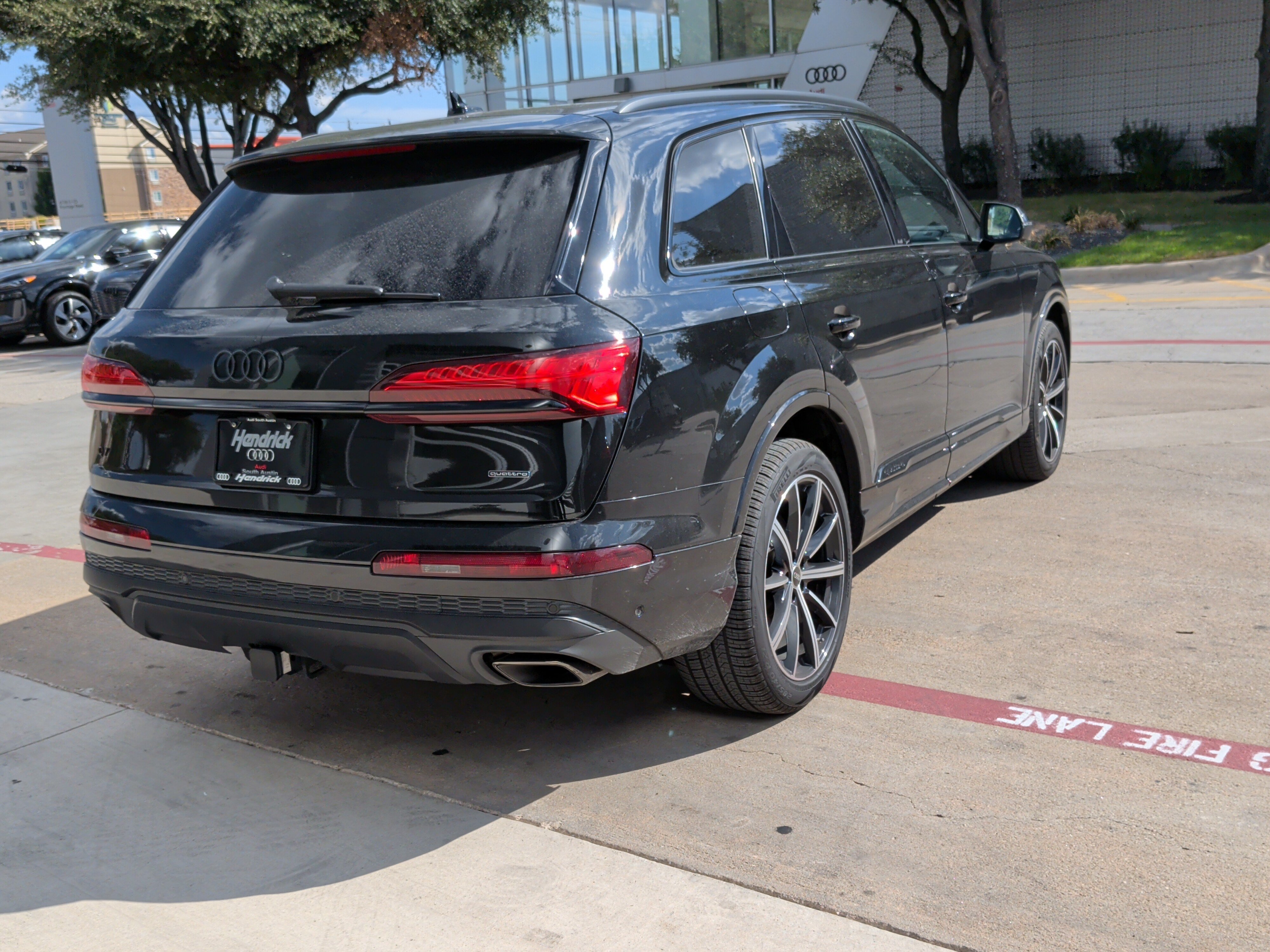Used 2025 Audi Q7 2.0T Premium Plus w/ Premium Plus Package AWD/4WD image 9