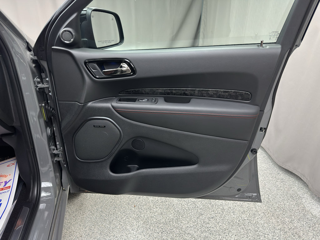 Used 2025 Dodge Durango R/T AWD/4WD image 17