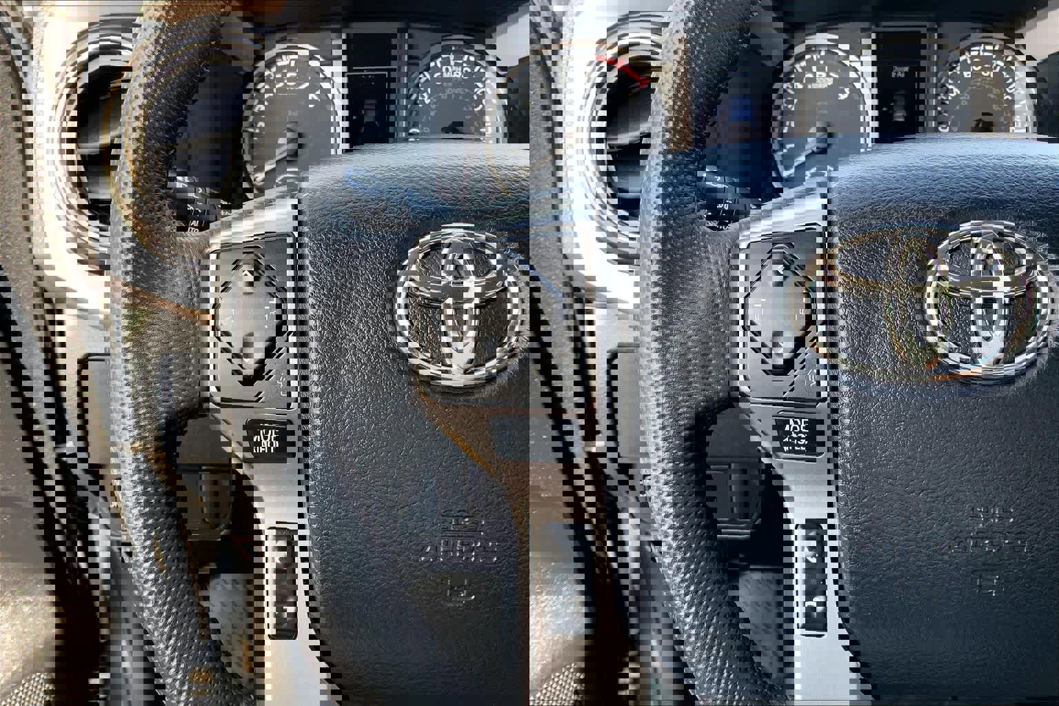 Used 2023 Toyota Tacoma SR5 image 39