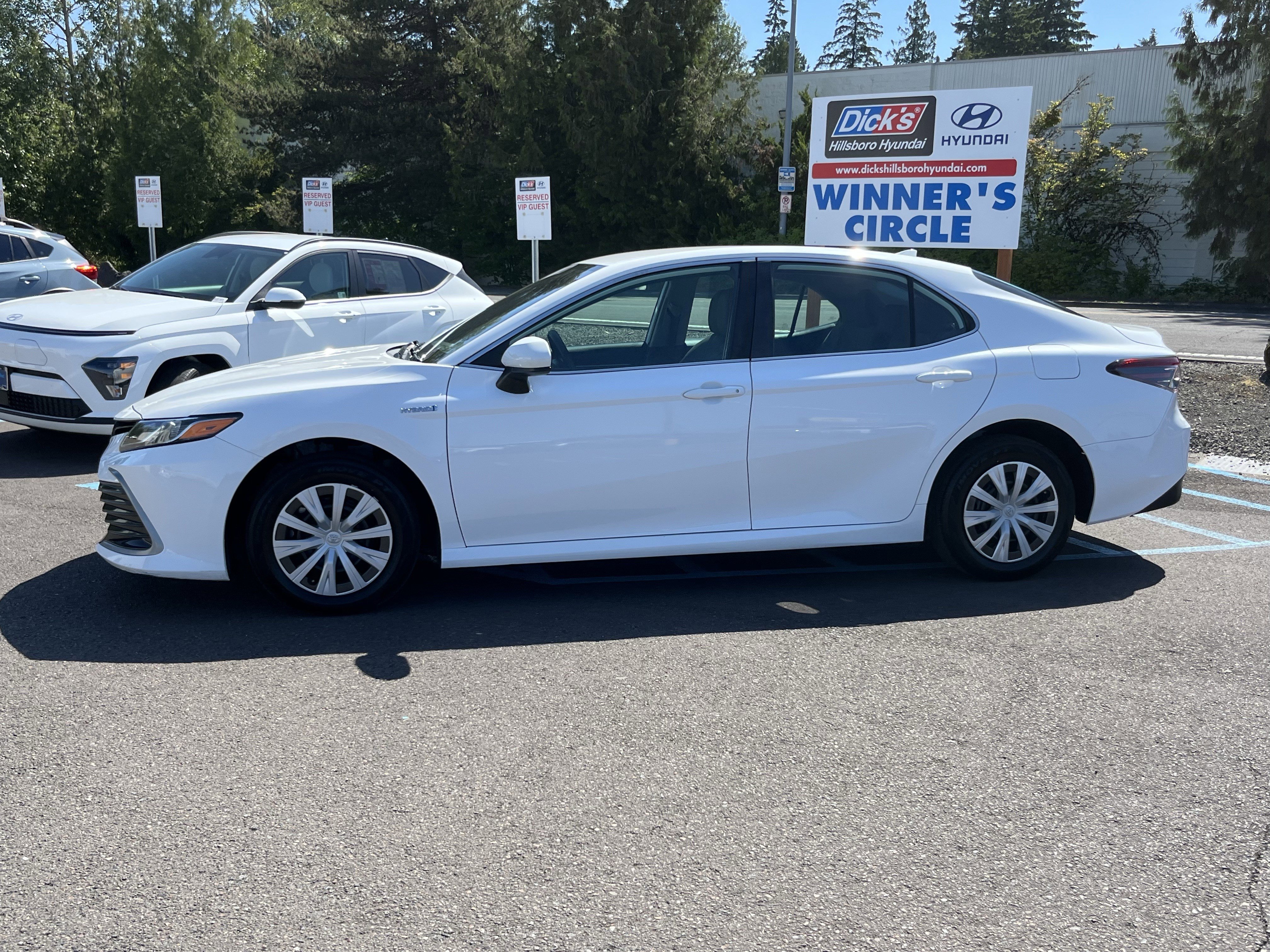 Used 2021 Toyota Camry LE FWD image 2