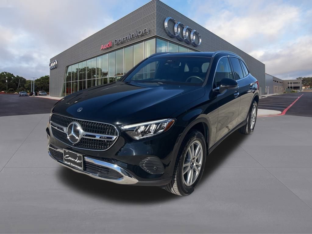 Used 2025 Mercedes-Benz GLC 300 4MATIC