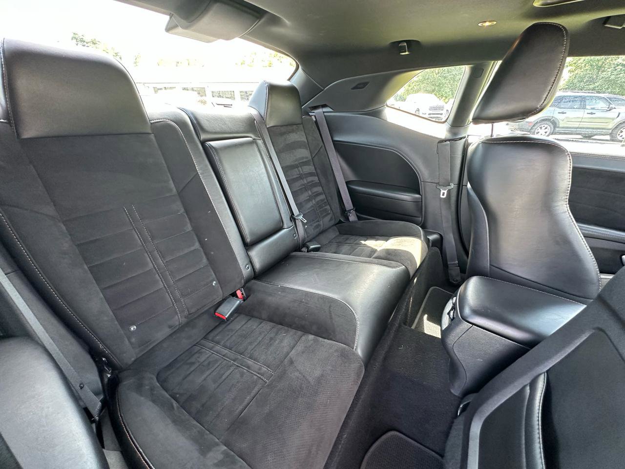 Used 2020 Dodge Challenger R/T RWD image 38