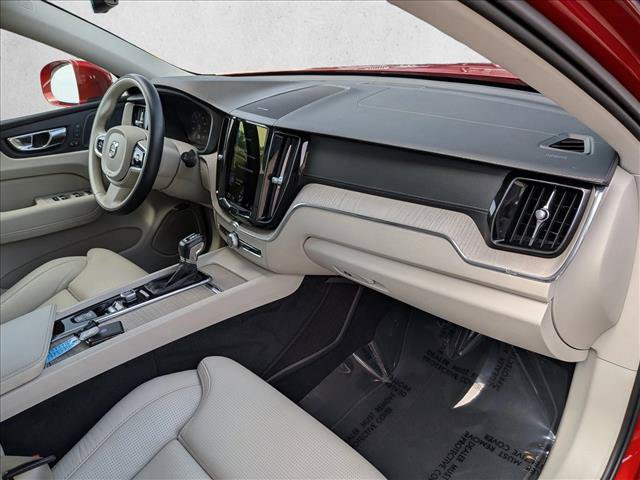 Used 2021 Volvo XC60 T6 Inscription AWD/4WD image 23