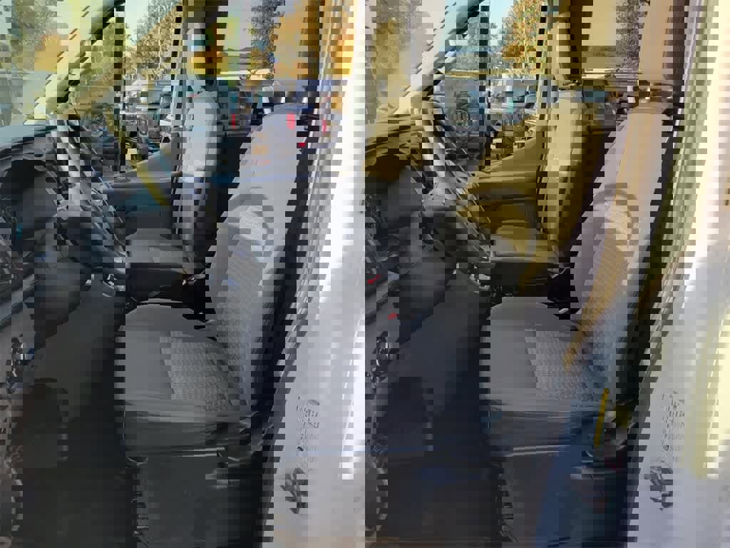 Used 2022 Ford Transit 350 XLT image 10