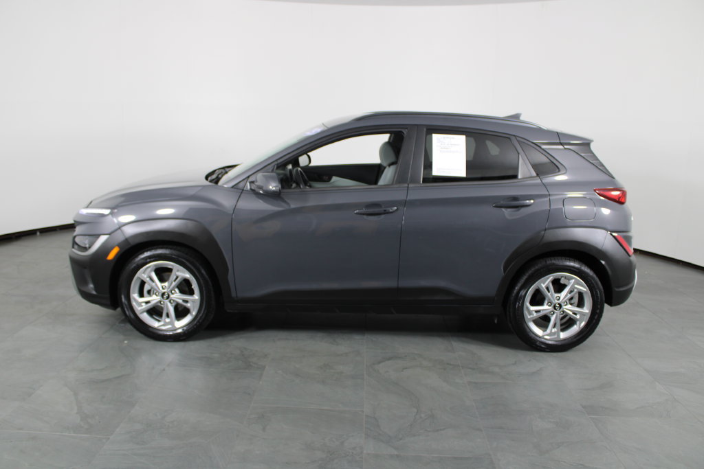 Used 2023 Hyundai Kona SEL FWD image 13