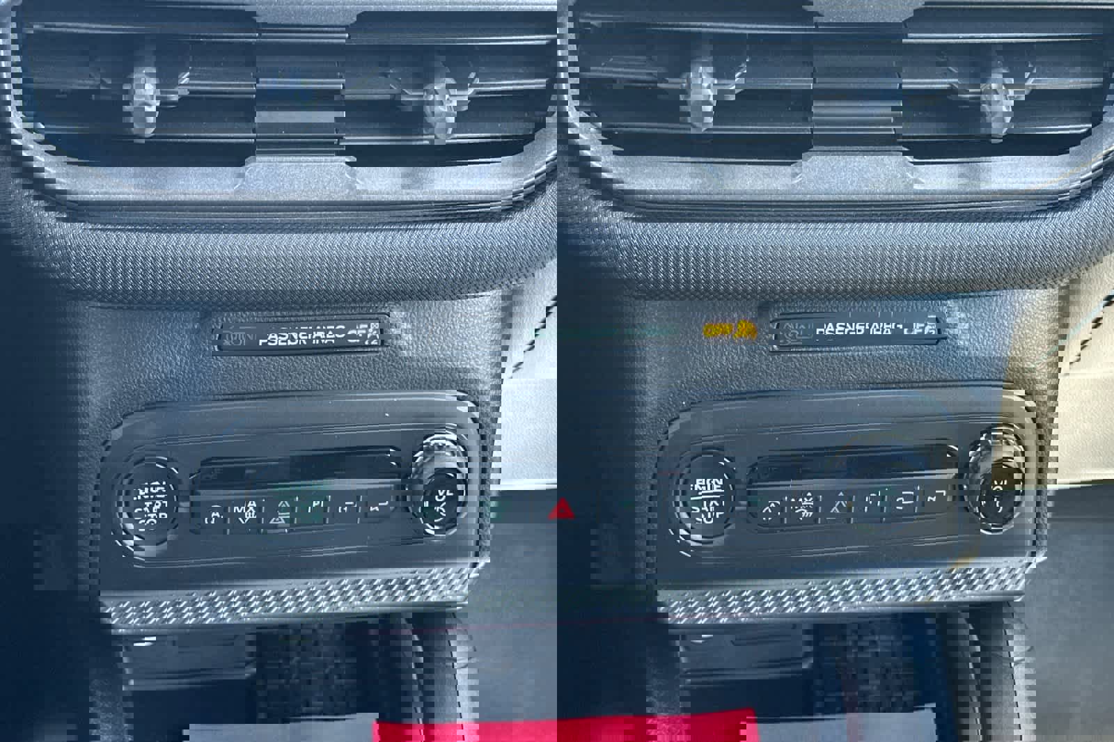 New 2025 Ford Bronco Sport Badlands image 21