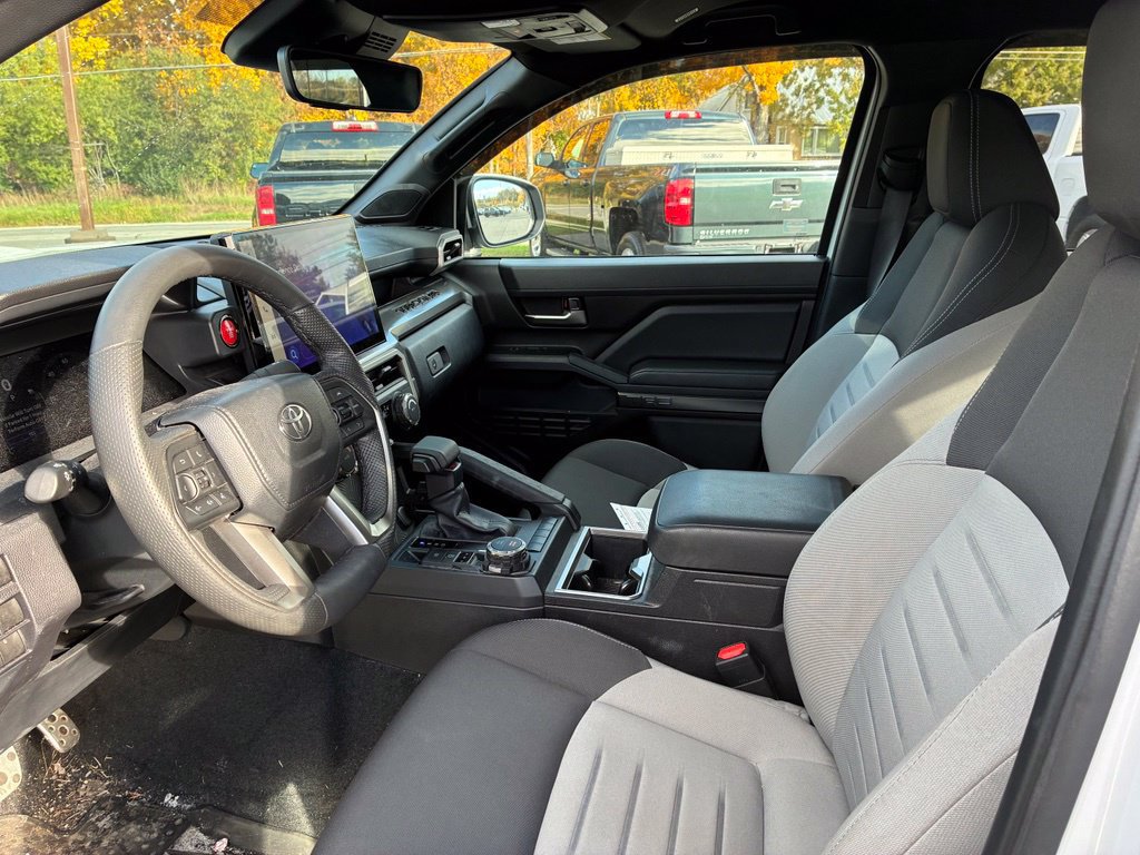 Used 2024 Toyota Tacoma TRD Sport w/ TRD Sport Upgrade Package AWD/4WD image 10