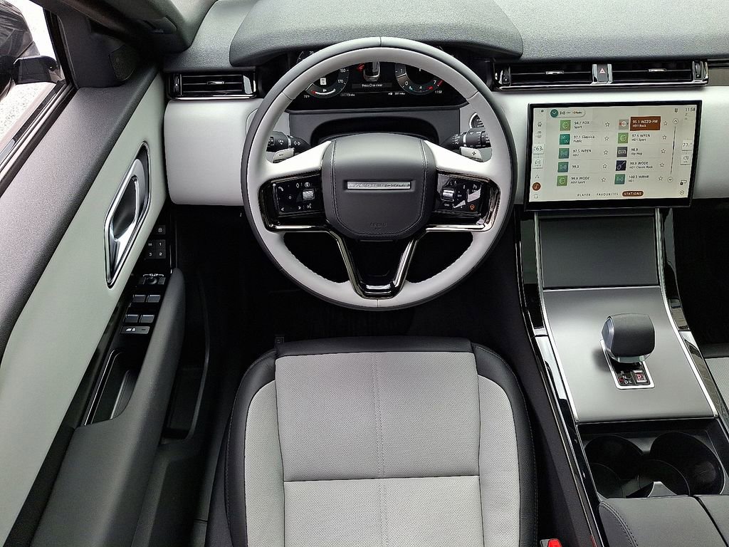 New 2026 Land Rover Range Rover Velar S image 7