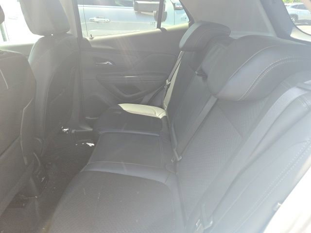 Certified 2022 Buick Encore Preferred w/ Safety Package AWD/4WD image 10