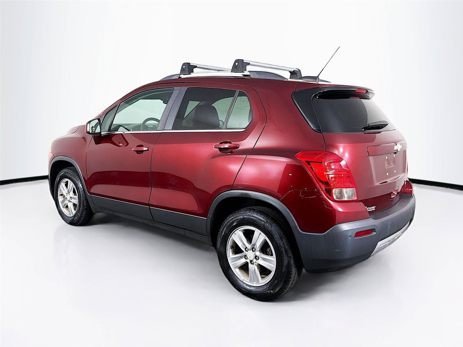Used 2016 Chevrolet Trax LT w/ LT Convenience Package AWD/4WD image 9