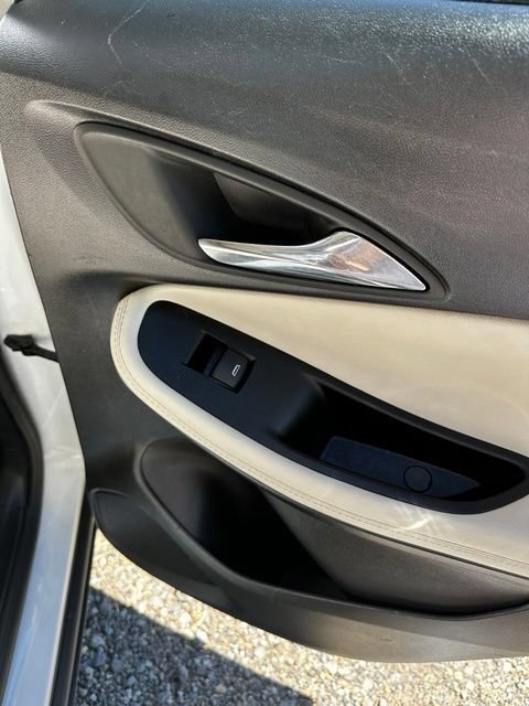 Used 2022 Buick Encore GX Select FWD image 20