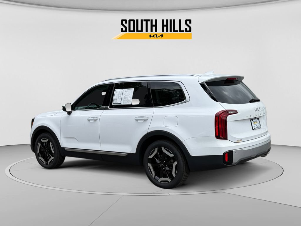 Certified 2023 Kia Telluride S AWD/4WD image 3