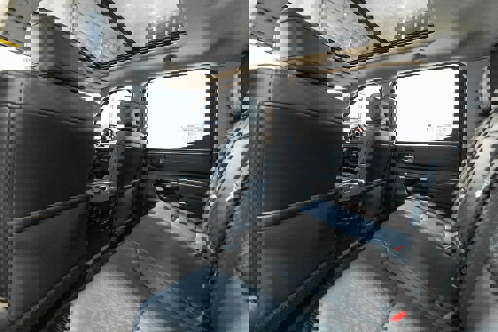 Used 2023 Toyota Tundra Limited w/ Power Package image 14