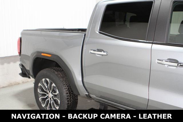 New 2026 GMC Canyon Denali image 4
