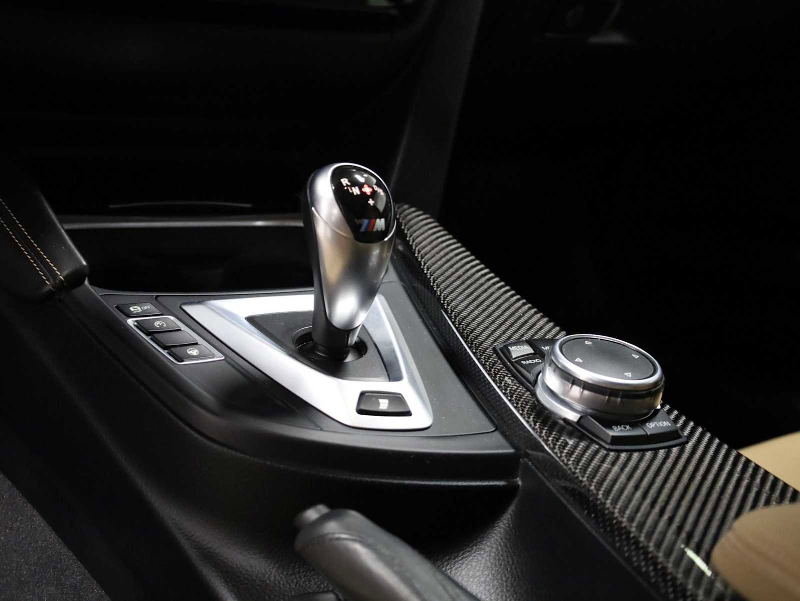 Used 2016 BMW M3 RWD image 26