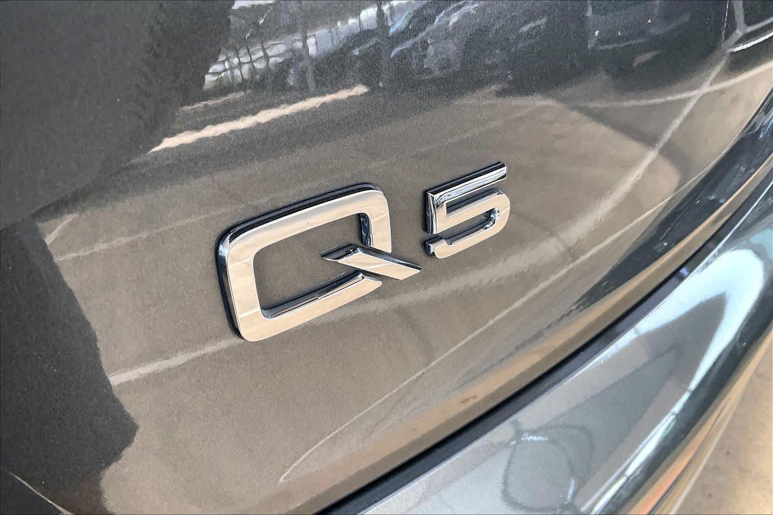 Used 2024 Audi Q5 2.0T Premium AWD/4WD image 31