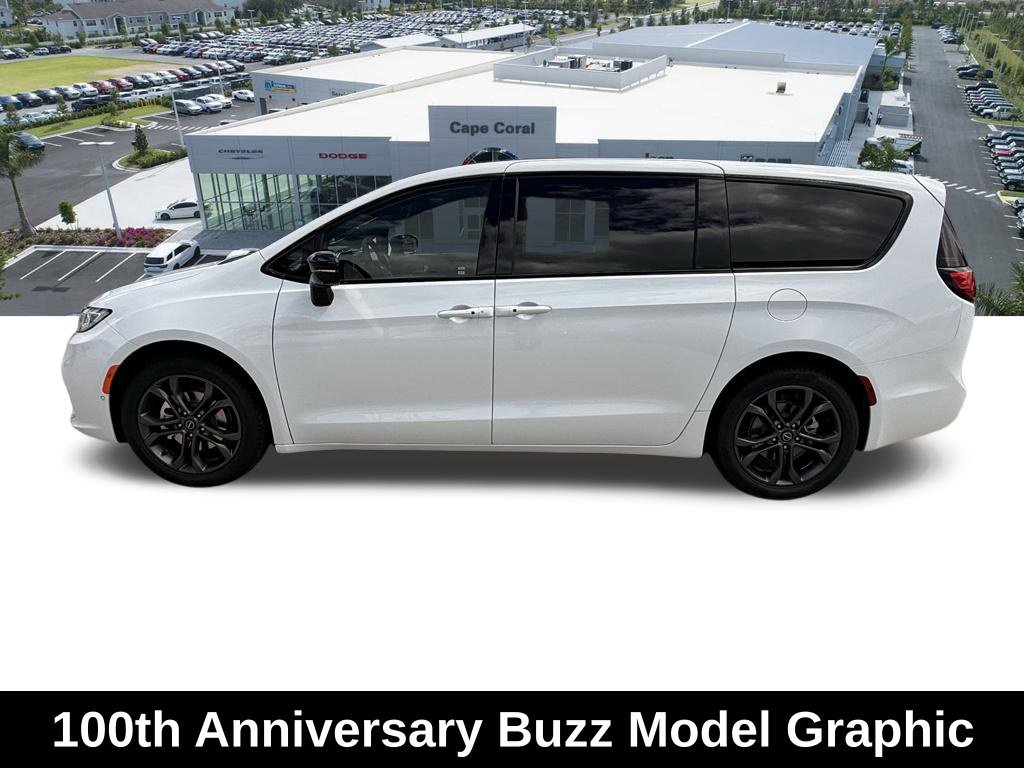 New 2026 Chrysler Pacifica Select FWD image 7