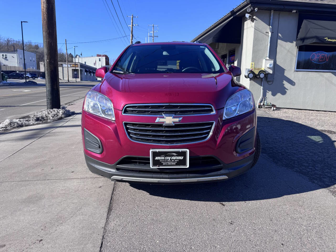 Used 2015 Chevrolet Trax LT w/ LT Plus Package FWD image 2