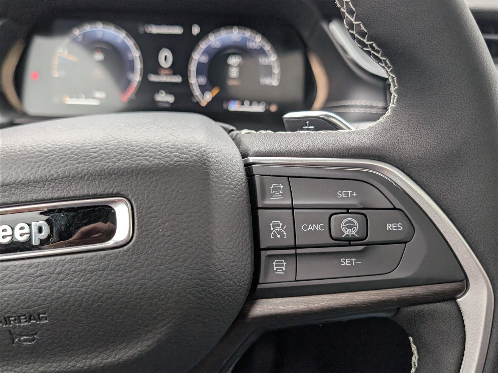 New 2026 Jeep Grand Cherokee Altitude AWD/4WD image 21