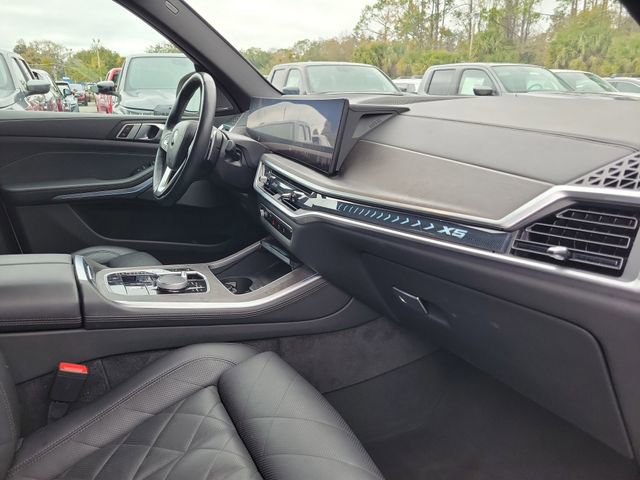 Used 2024 BMW X5 xDrive40i image 33