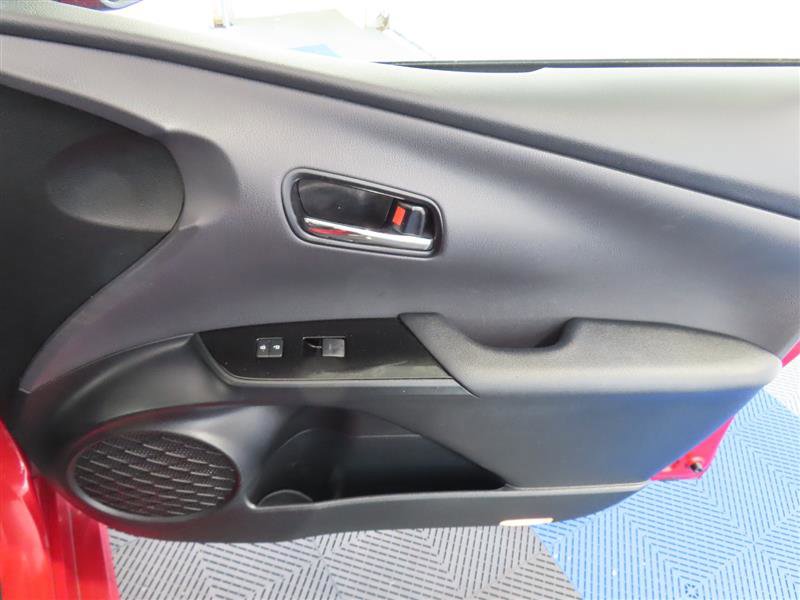 Used 2021 Toyota Prius Prime XLE w/ Carpet Mat Package (TMS) image 32