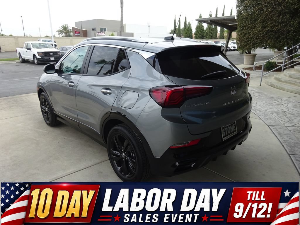 Used 2026 Buick Encore GX Sport Touring w/ Comfort Package FWD image 5