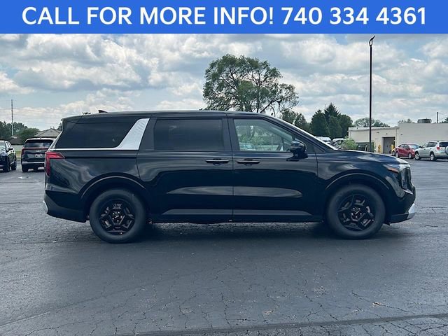 New 2025 Kia Carnival image 3