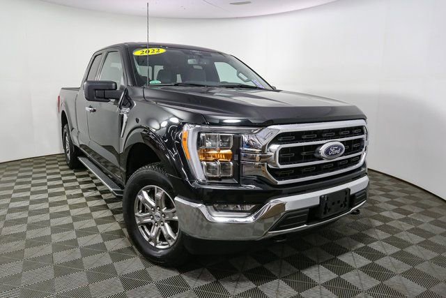 Used 2022 Ford F150 XLT w/ Equipment Group 302A High image 3