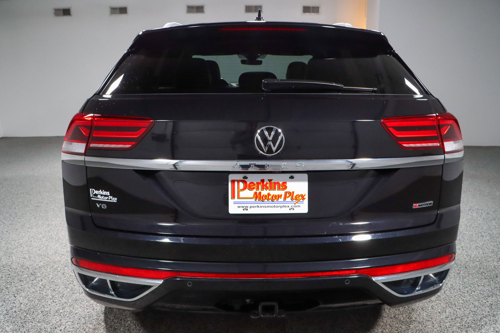 Used 2022 Volkswagen Atlas Cross Sport SEL Premium R-Line image 8