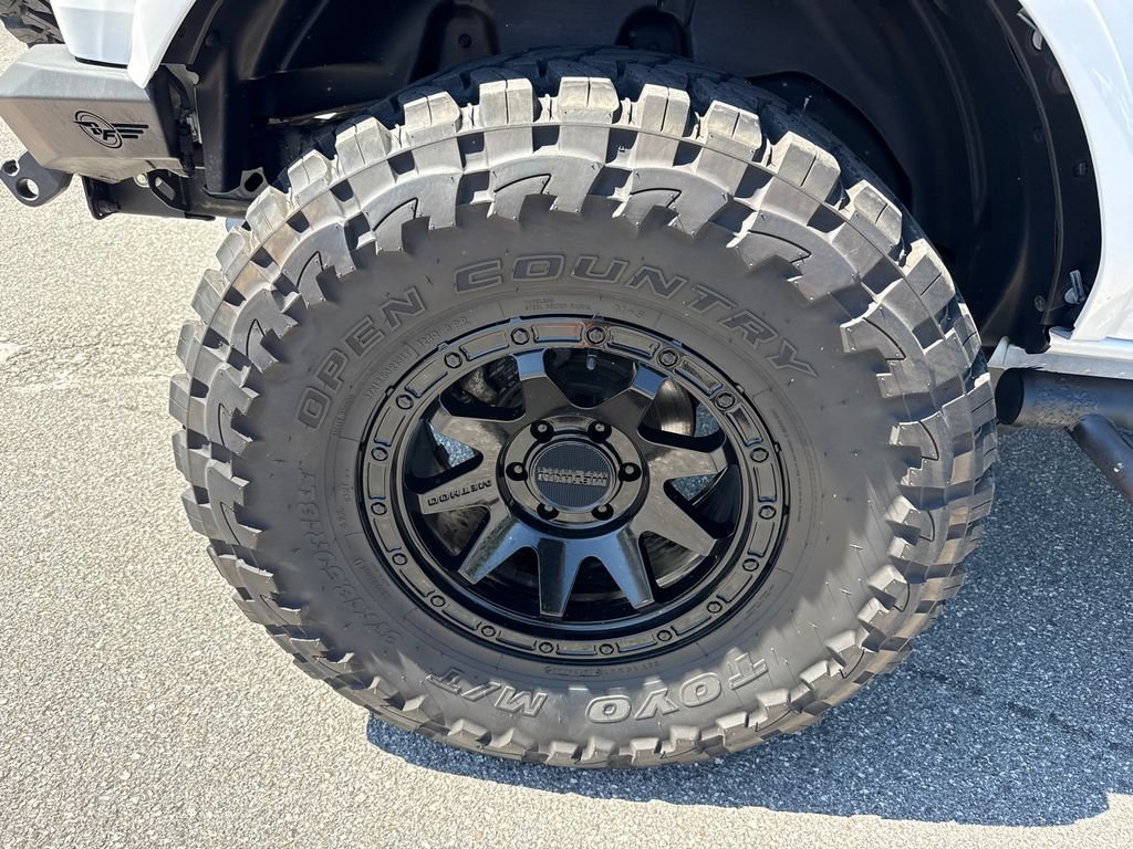 Used 2023 Ford Bronco Badlands w/ Sasquatch Package AWD/4WD image 18
