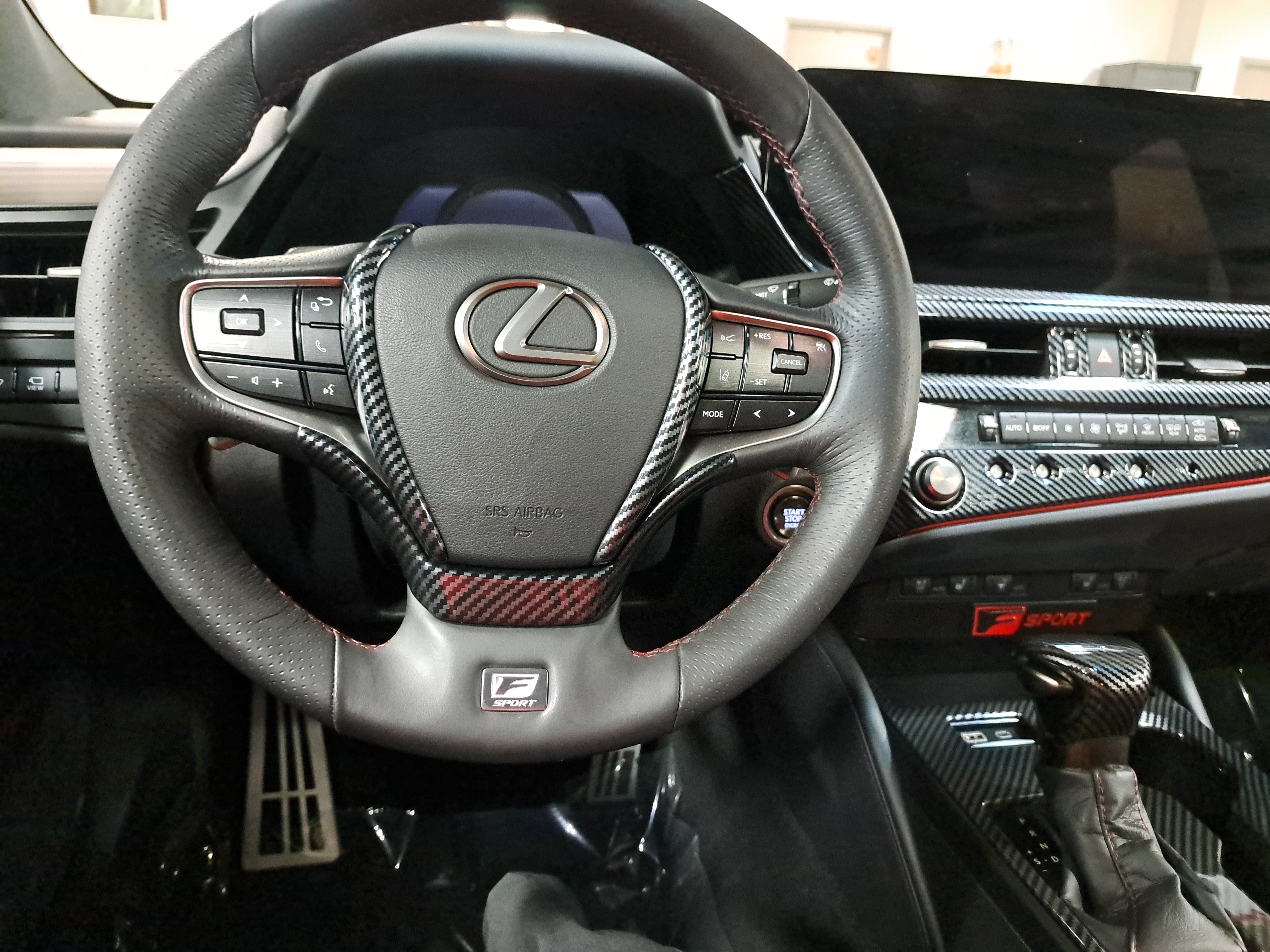 Used 2023 Lexus ES 350 F Sport w/ Accessory Package (Z1) FWD image 17