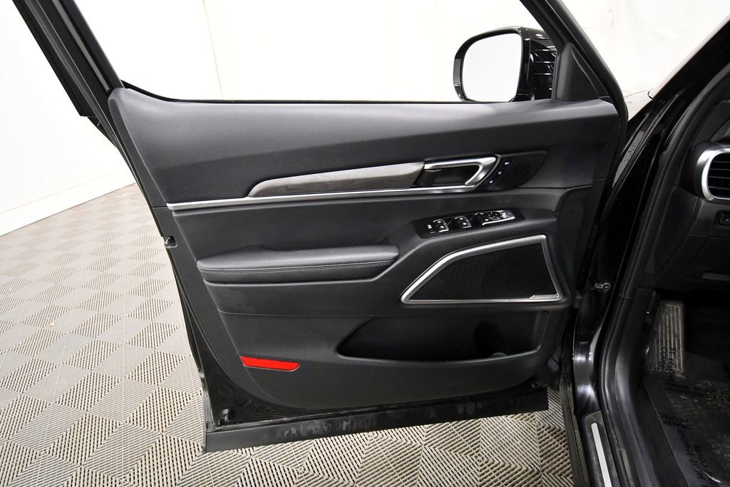 Used 2025 Kia Telluride SX Prestige X-Line image 14