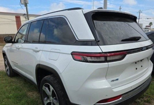 Used 2022 Jeep Grand Cherokee Limited 4xe AWD/4WD image 30