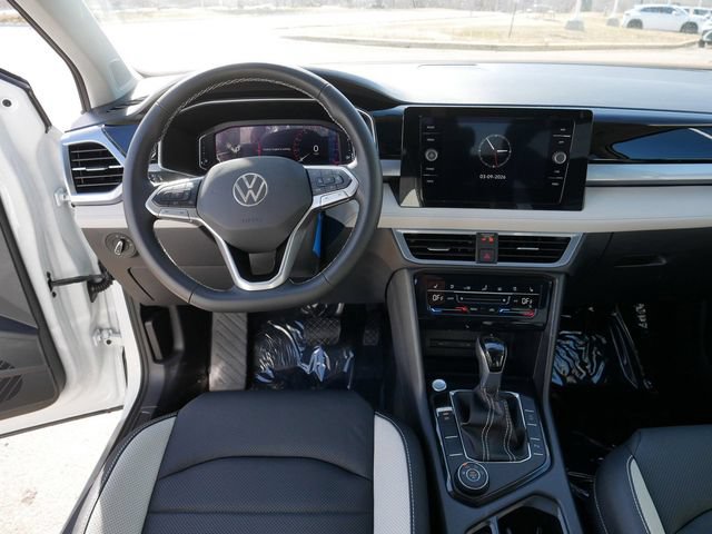 New 2026 Volkswagen Taos SEL AWD/4WD image 9