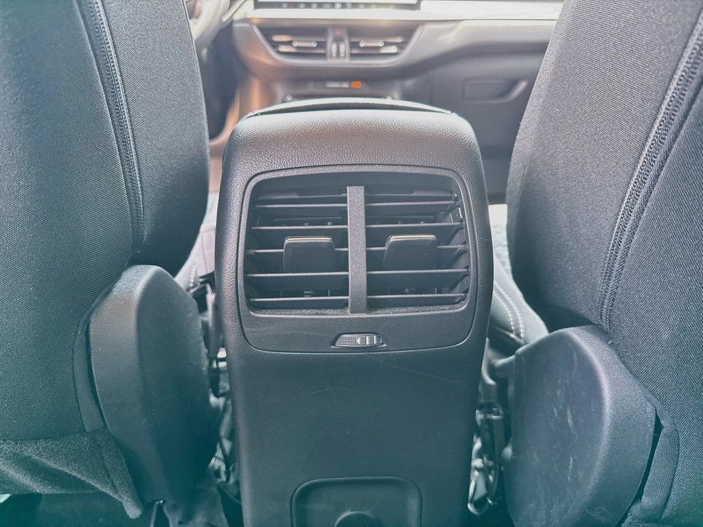 Used 2025 Ford Escape Active w/ Tech Pack #1 FWD image 22