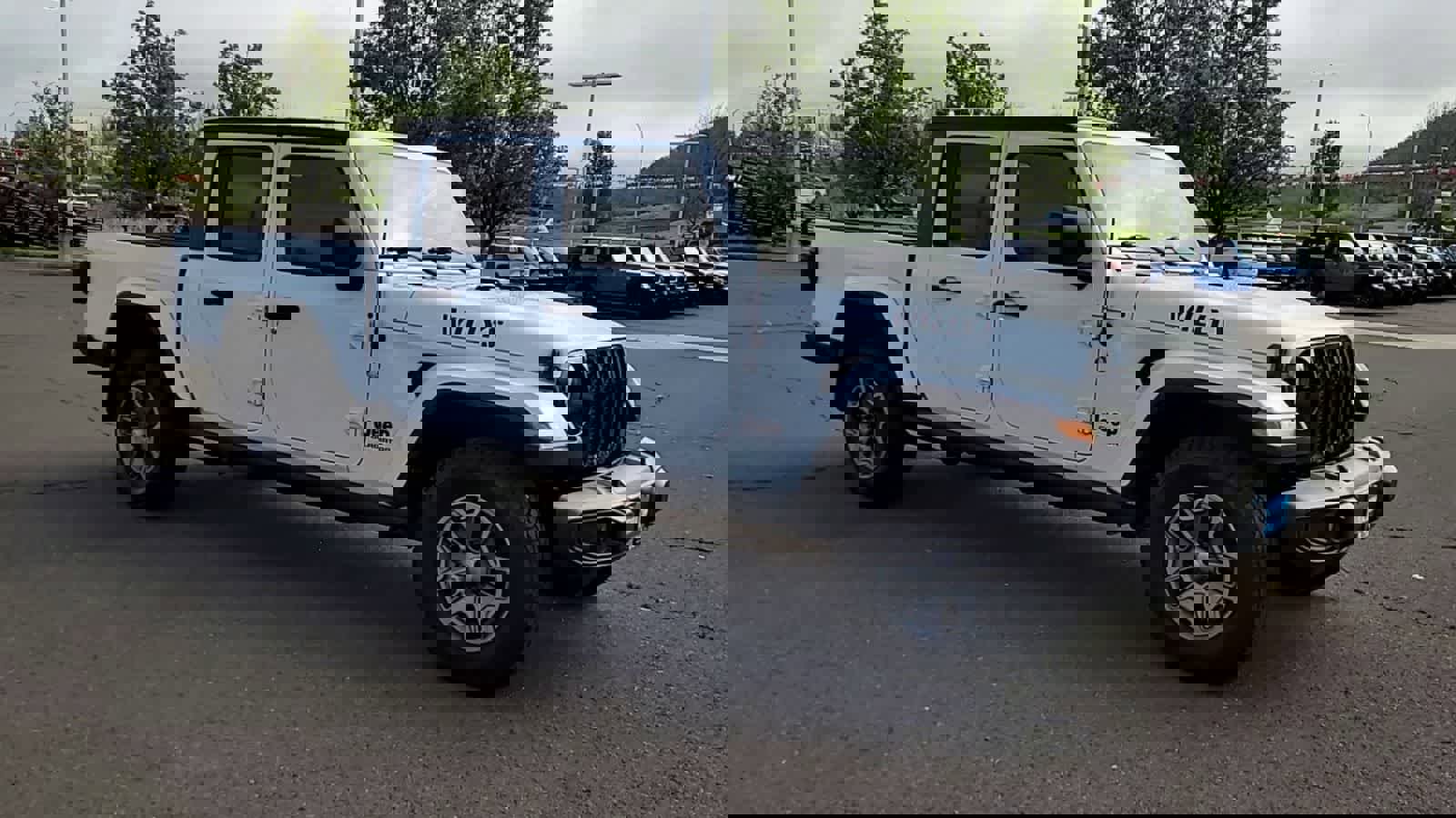 Used 2022 Jeep Gladiator Sport image 2