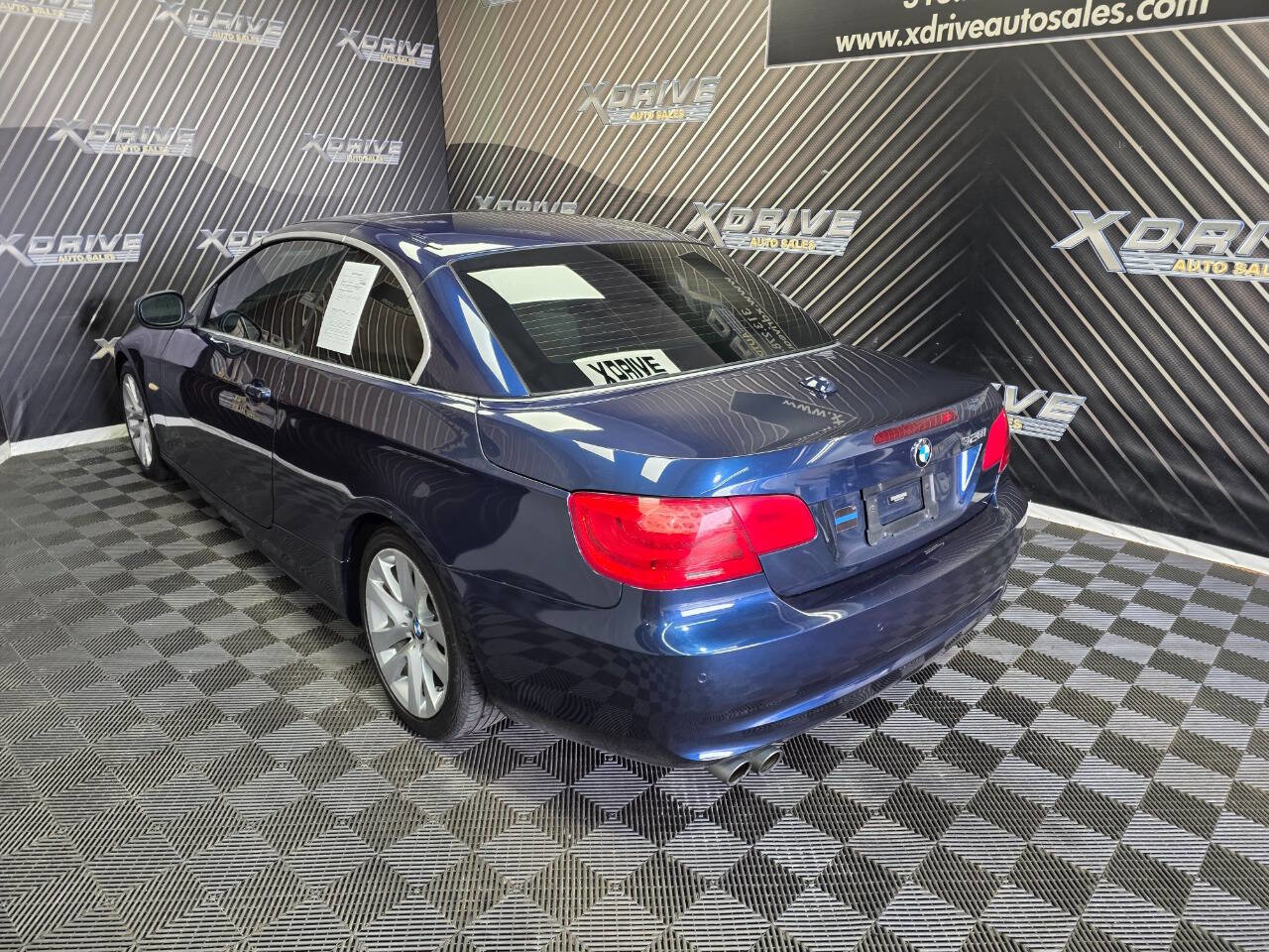 Used 2013 BMW 328i Convertible RWD image 11